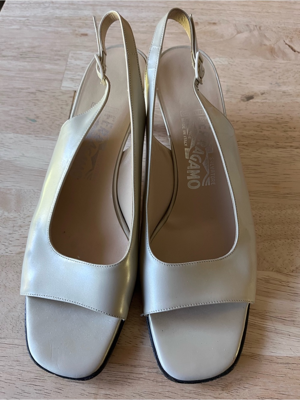 Salvatore Ferragamo Pearl Cream Leather Slingback Mules
